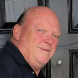 Billy Minter headshot